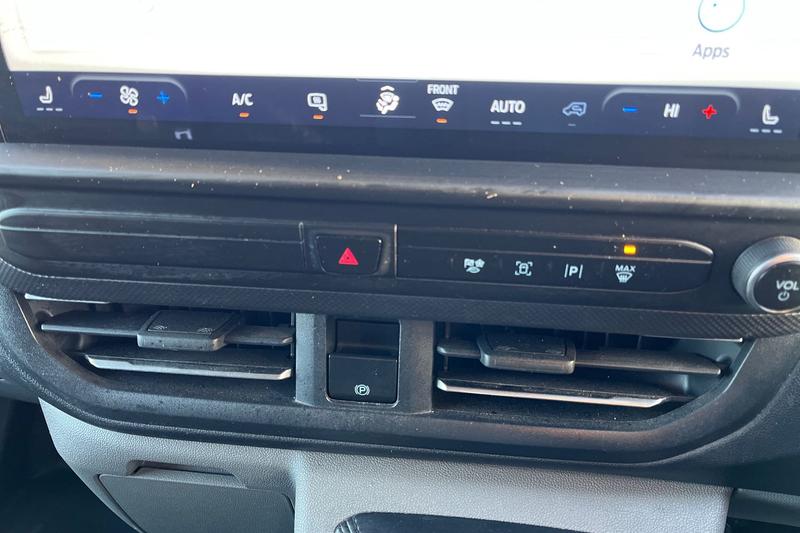 Used Ford Transit Custom 2024 for sale - 76710239: Photo 27