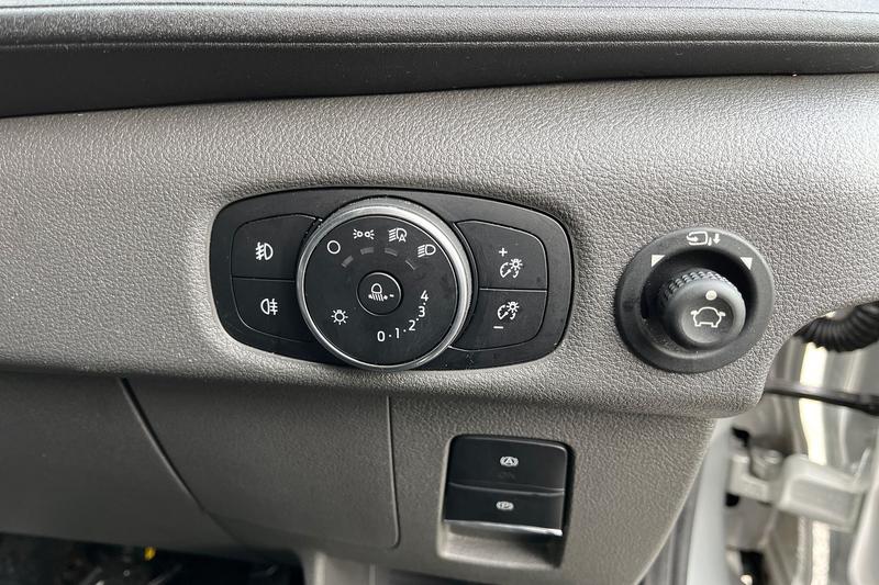 Used Ford Transit 2025 for sale - 77152192: Photo 25