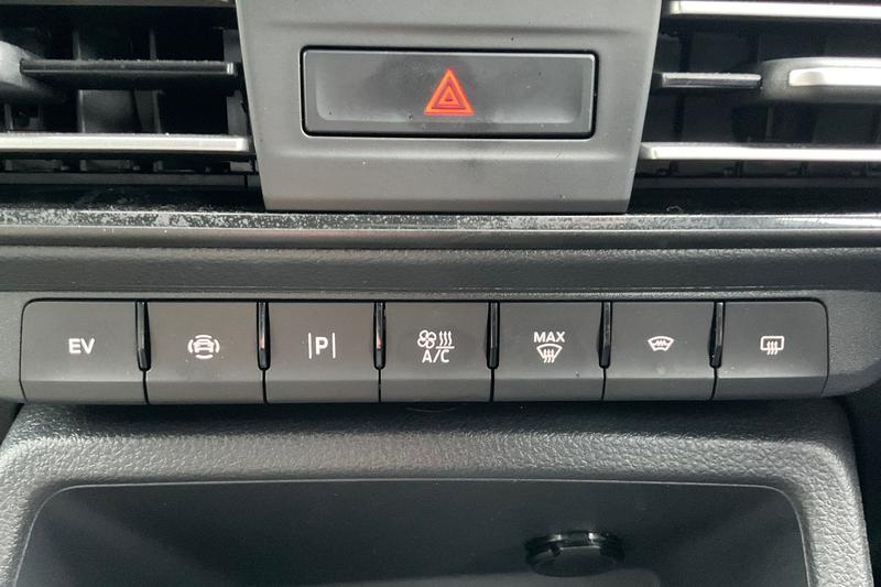 Used Ford Transit Connect 2025 for sale - 77582118: Photo 29