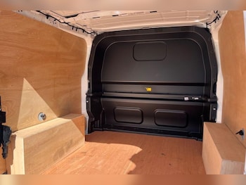 Used Ford Transit Custom 2025 for sale - 79102482: Photo