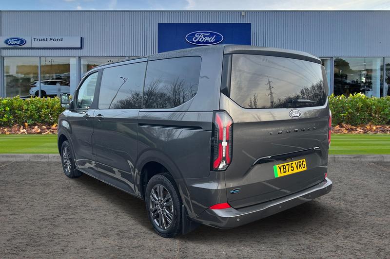 Used Ford Tourneo Custom 2025 for sale - 77354535: Photo 2