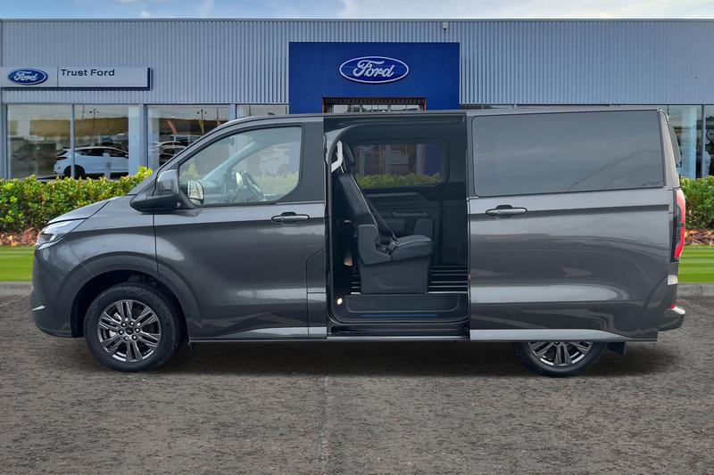 Used Ford Tourneo Custom 2025 for sale - 77354535: Photo 6