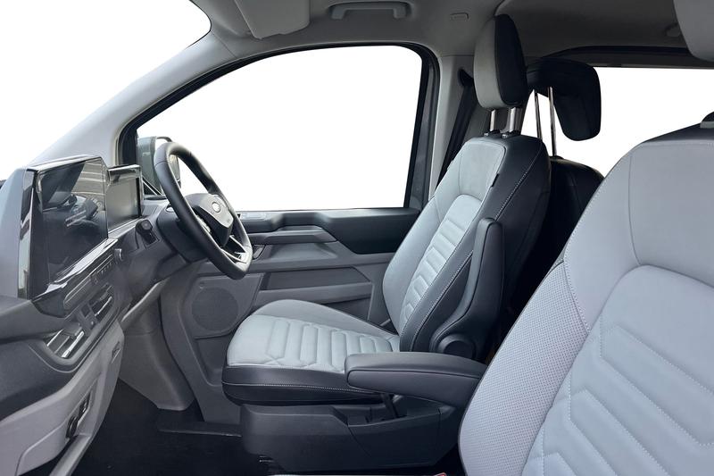 Used Ford Tourneo Custom 2025 for sale - 77354535: Photo 9