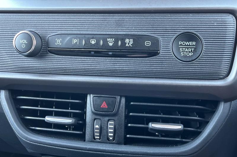 Used Ford Transit Courier 2024 for sale - 76580825: Photo 22