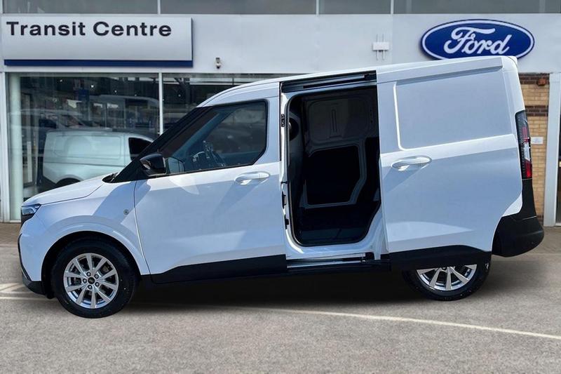 Used Ford Transit Courier 2024 for sale - 76580825: Photo 6