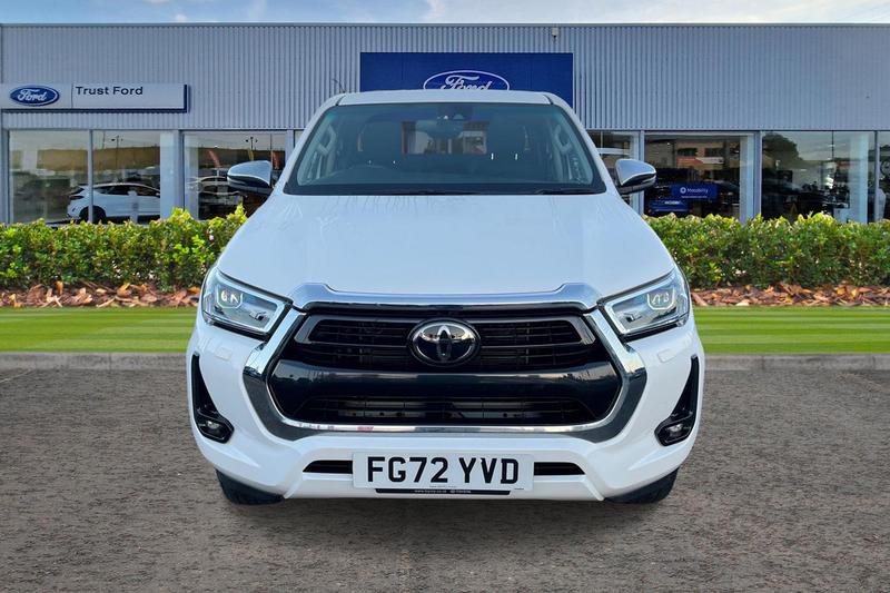 Used Toyota Hilux 2023 for sale - 76803389: Photo 11