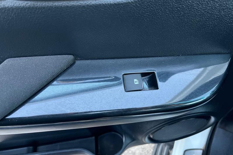 Used Toyota Hilux 2023 for sale - 76803389: Photo 14