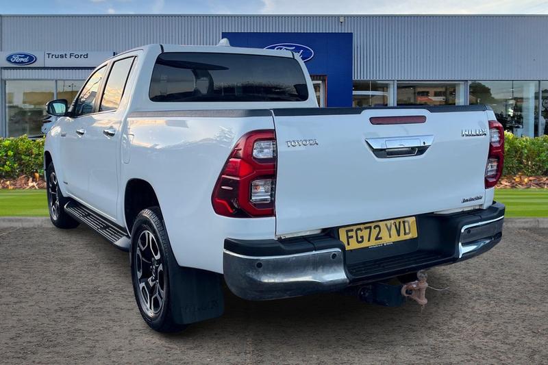 Used Toyota Hilux 2023 for sale - 76803389: Photo 2