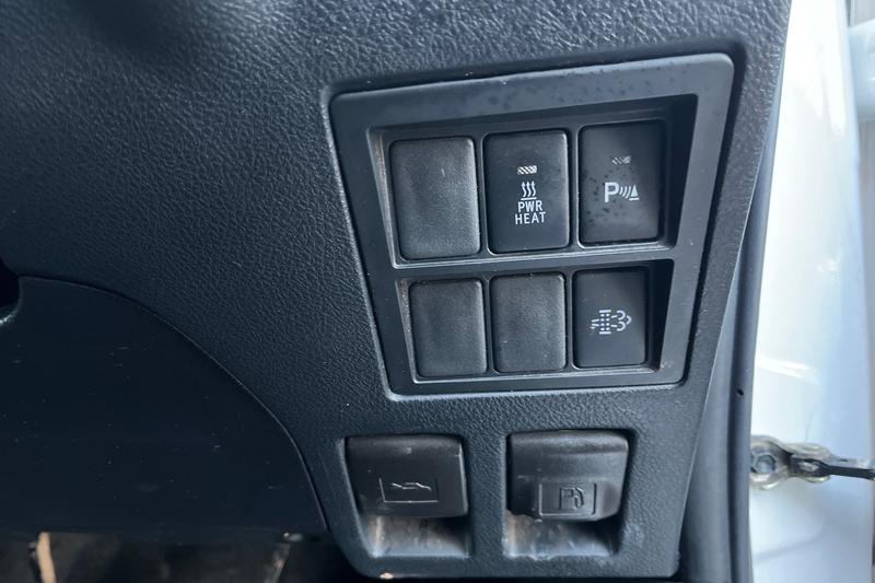 Used Toyota Hilux 2023 for sale - 76803389: Photo 24