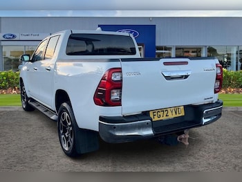 Used Toyota Hilux 2023 for sale - 76803389: Photo