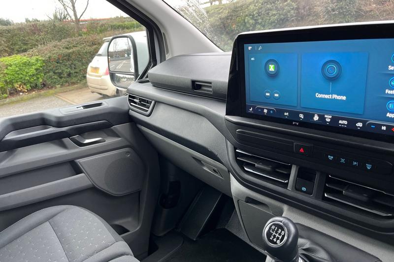 Used Ford Transit Custom 2024 for sale - 77532788: Photo 32