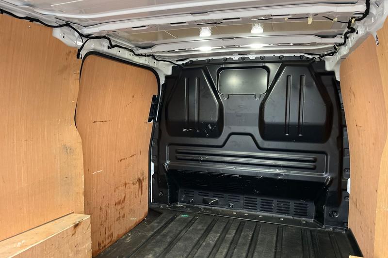 Used Ford Transit Custom 2024 for sale - 77532788: Photo 4