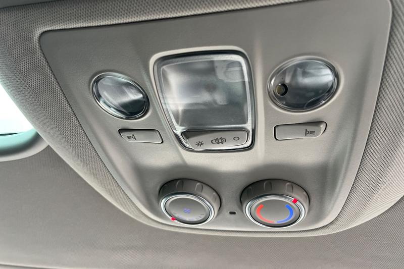 Used Vauxhall Vivaro 2022 for sale - 76302641: Photo 17