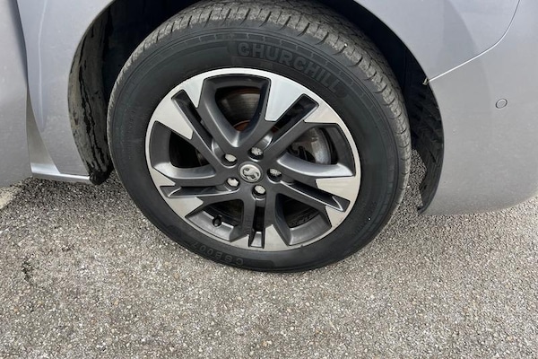 Used Vauxhall Vivaro Life 2022 for sale - 76302641: Photo 22