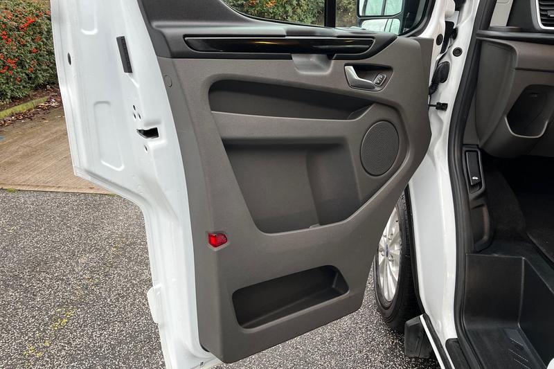 Used Ford Transit Custom for sale - 76803392: Photo 15