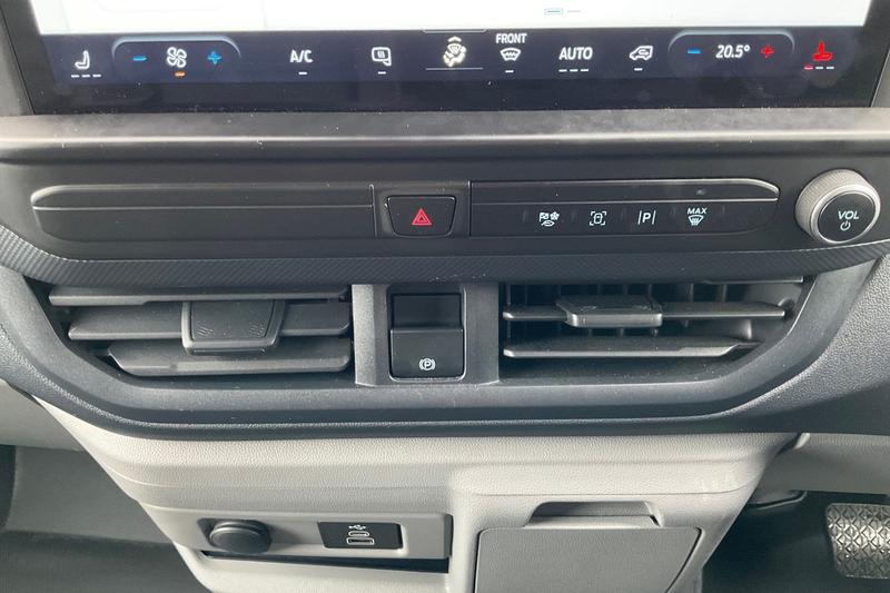 Used Ford Transit Custom 2025 for sale - 77848594: Photo 31