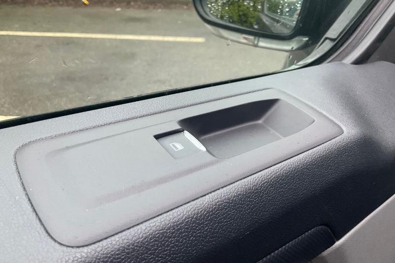 Used Ford Transit Custom 2024 for sale - 78042885: Photo 17