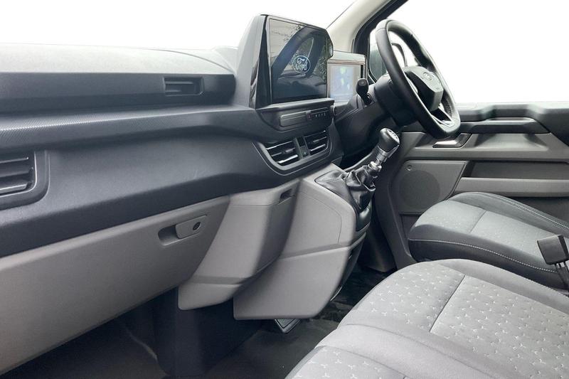 Used Ford Transit Custom 2024 for sale - 78042885: Photo 3