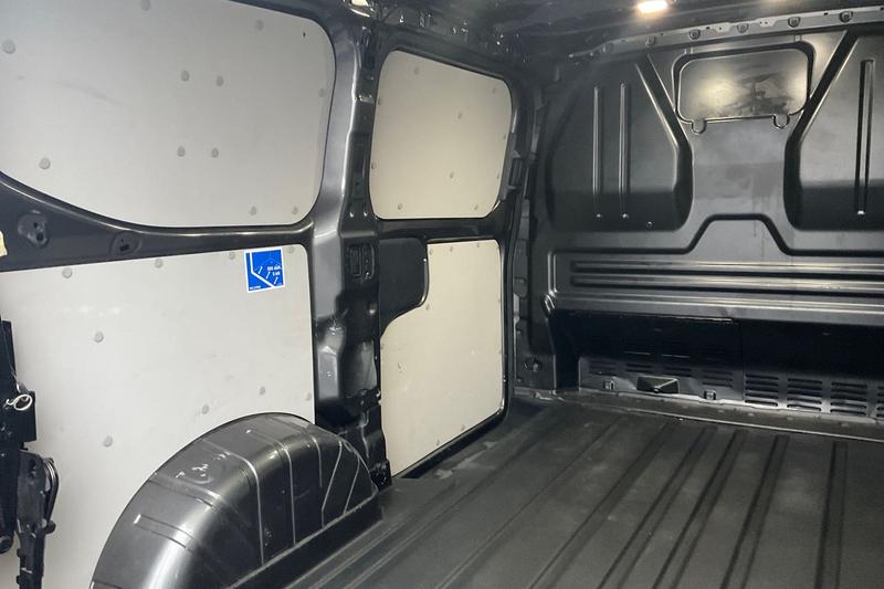Used Ford Transit Custom 2024 for sale - 78042885: Photo 4