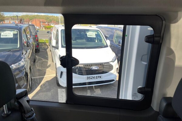 Used Ford Transit 2025 for sale - 76067704: Photo 32