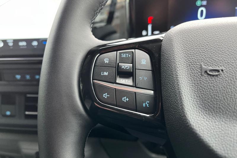 Used Ford Tourneo Custom 2025 for sale - 77124146: Photo 31