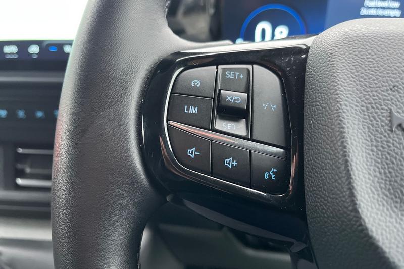 Used Ford Transit Custom 2025 for sale - 76972040: Photo 31