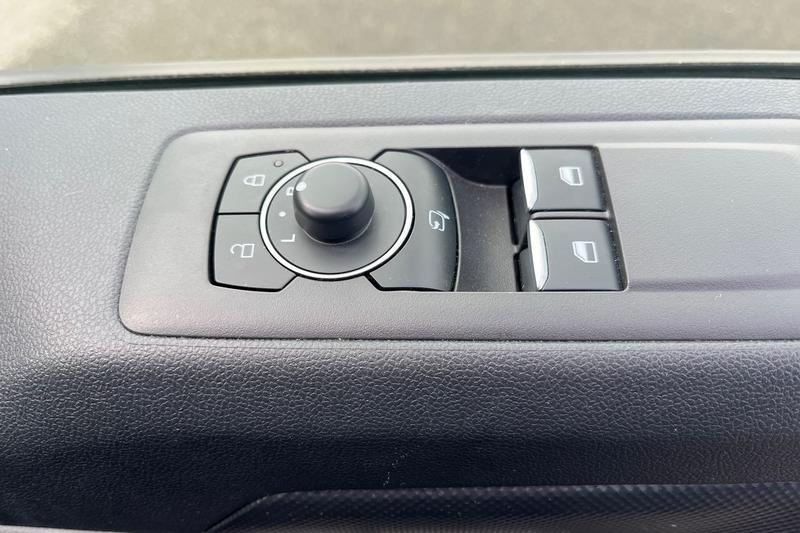 Used Ford Transit Custom 2025 for sale - 76355478: Photo 25