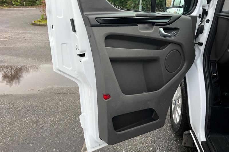 Used Ford Transit Custom 2021 for sale - 76835728: Photo 17