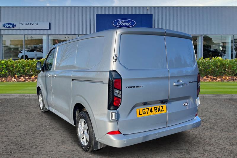 Used Ford Transit Custom 2024 for sale - 77132671: Photo 2