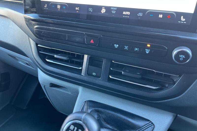 Used Ford Transit Custom 2024 for sale - 77132671: Photo 23