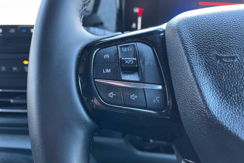 Used Ford Transit Custom 2024 for sale - 77132671: Photo 24