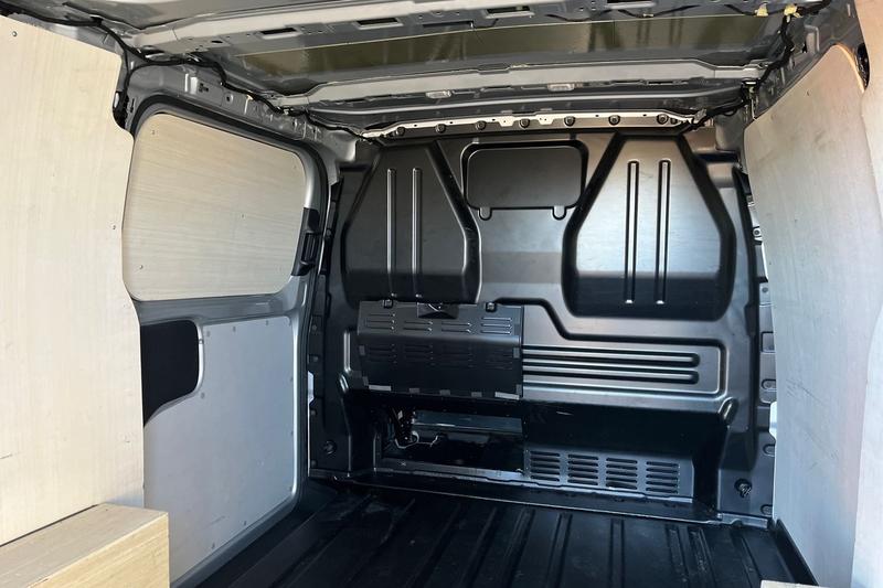 Used Ford Transit Custom 2024 for sale - 77132671: Photo 5