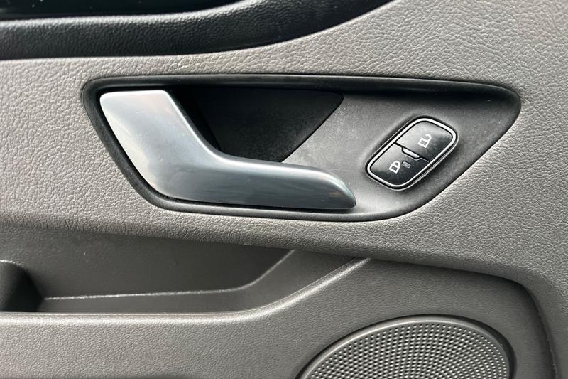 Used Ford Transit Custom 2023 for sale - 77388358: Photo 16