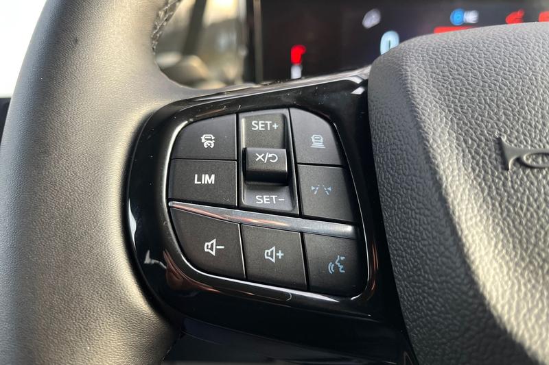 Used Ford Tourneo Custom 2025 for sale - 77354534: Photo 33