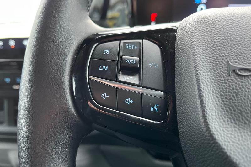 Used Ford E-Transit 2024 for sale - 74396944: Photo 32