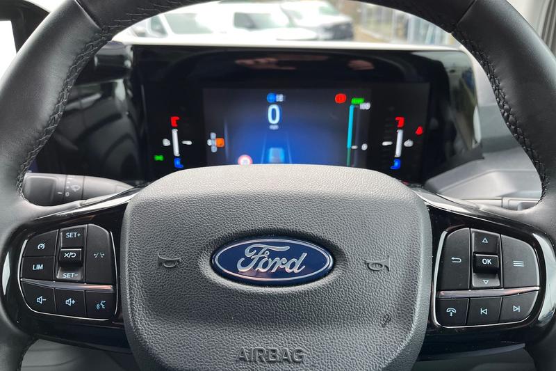 Used Ford E-Transit 2024 for sale - 74396944: Photo 34