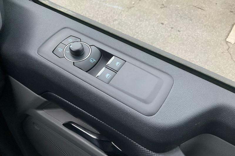 Used Ford Transit Custom 2025 for sale - 77785368: Photo 32