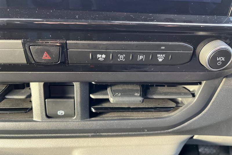 Used Ford Transit Custom 2025 for sale - 76968525: Photo 31