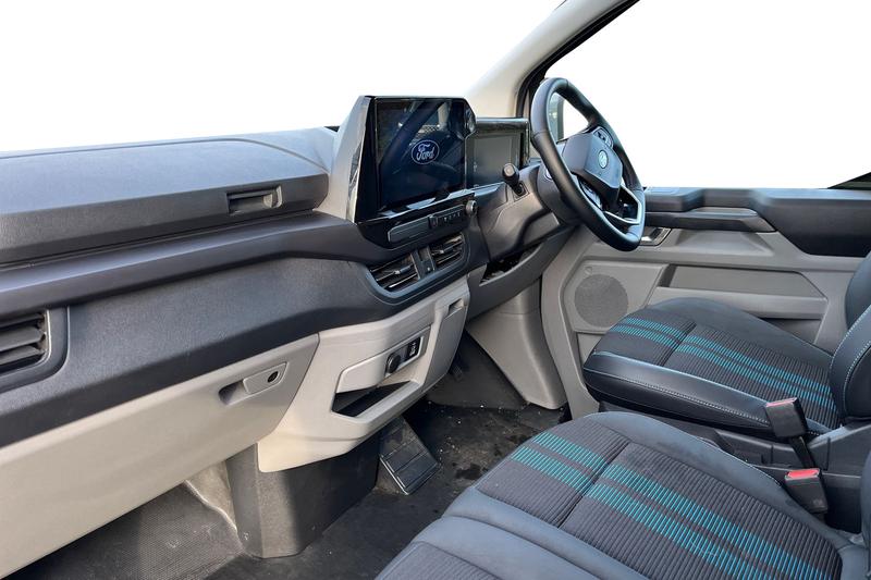 Used Ford Transit Custom 2025 for sale - 76968525: Photo 4