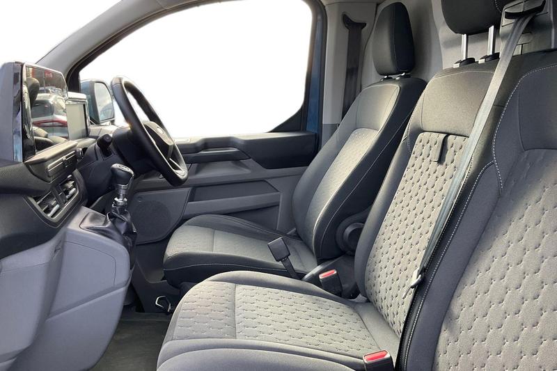 Used Ford Transit Custom 2024 for sale - 77679434: Photo 9