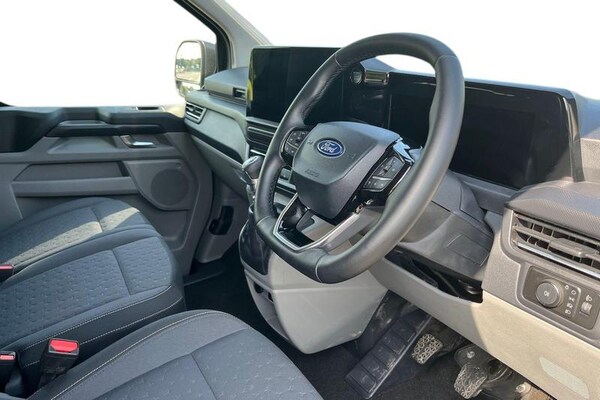 Used Ford Transit Custom 2025 for sale - 75648263: Photo 14