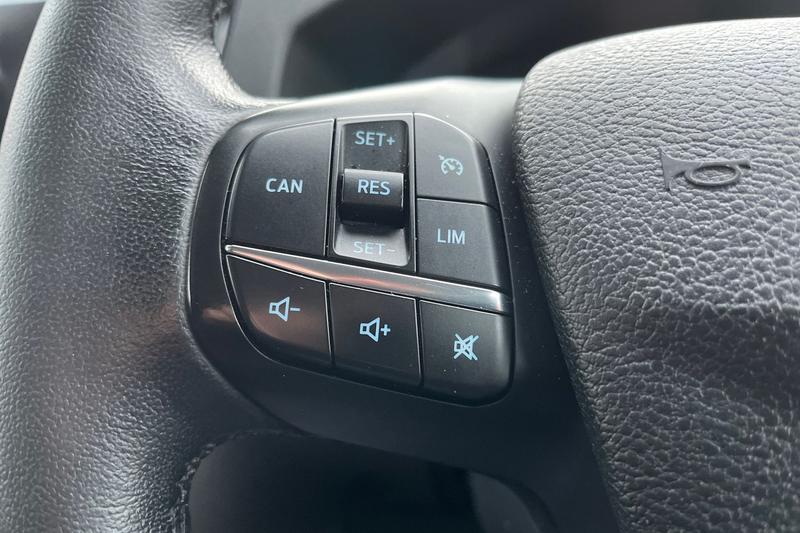 Used Ford Transit Custom 2022 for sale - 77116770: Photo 32