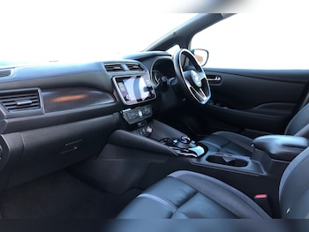 Used Nissan Leaf 2021 for sale - 79154220: Photo