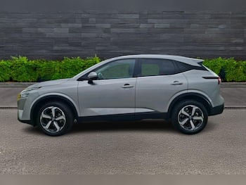 Used Nissan Qashqai 2023 for sale - 79623159: Photo
