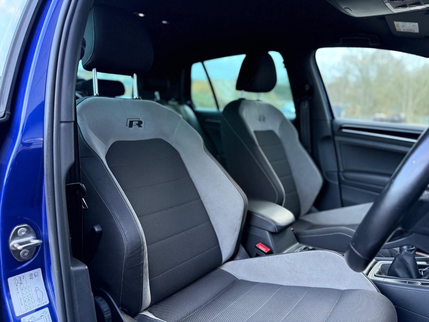 Used Volkswagen Golf 2016 for sale - 76860133: Photo 10