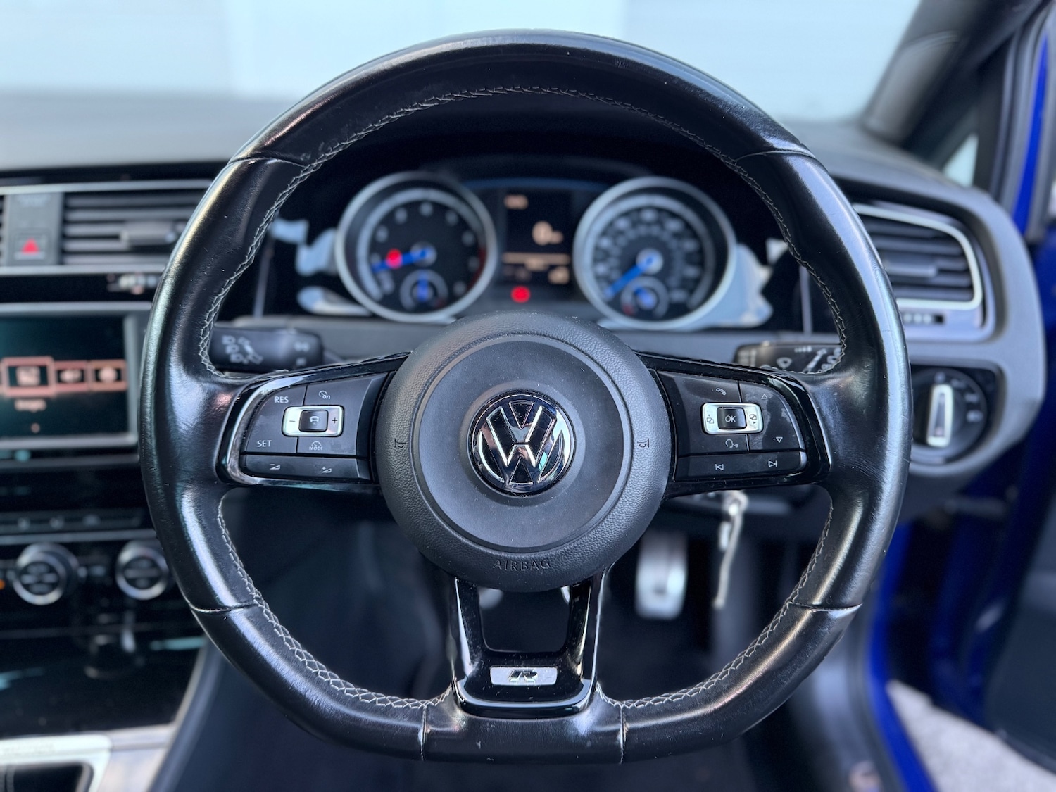 Used Volkswagen Golf 2016 for sale - 76860133: Photo 11