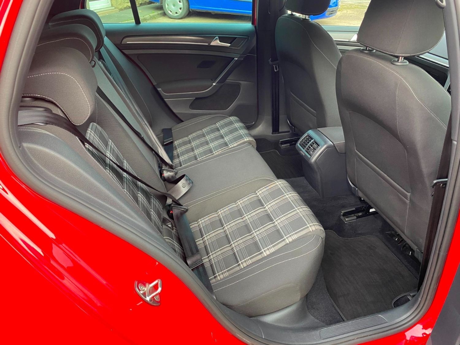 Used Volkswagen Golf 2017 for sale - 77607378: Photo 11