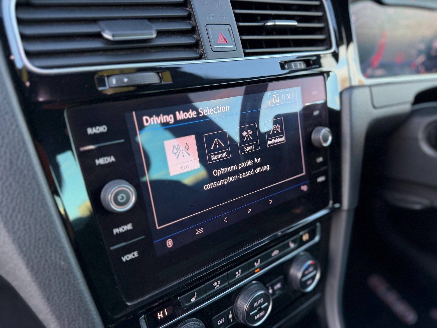 Used Volkswagen Golf 2017 for sale - 77607378: Photo 17