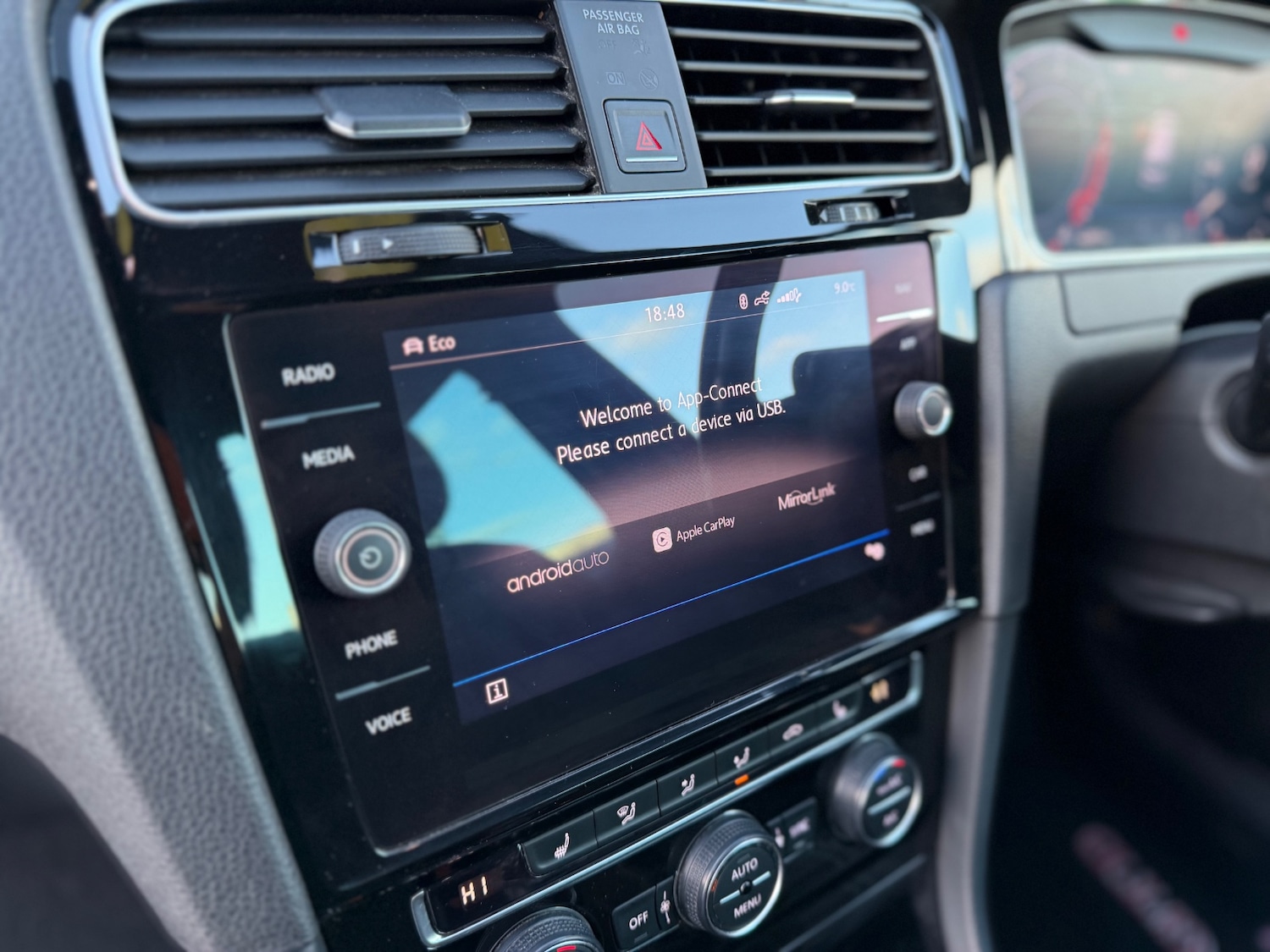 Used Volkswagen Golf 2017 for sale - 77607378: Photo 18