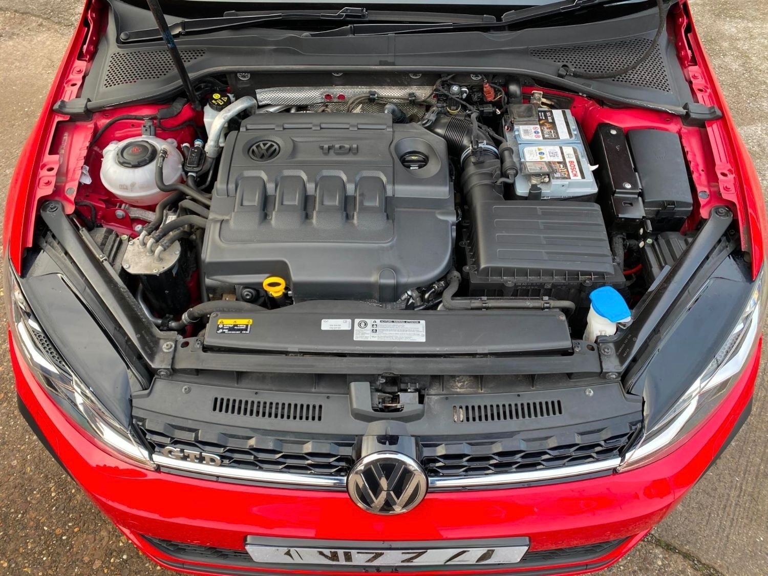 Used Volkswagen Golf 2017 for sale - 77607378: Photo 5